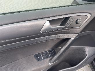 Volkswagen Golf 1.0 TSI Comfortline N.A.P NL AUTO PRACHTIG!!! picture 14