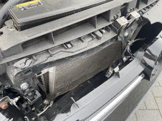 Volkswagen Golf 1.0 TSI Comfortline N.A.P NL AUTO PRACHTIG!!! picture 20