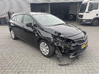 Opel Astra SPORTS TOURER 1.2 Business Edition N.A.P PRACHTIG!!! picture 5