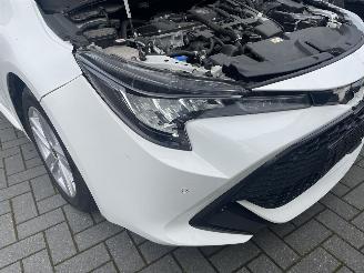 Toyota Corolla Touring Sports 1.8 Hybrid Active N.A.P NL AUTO picture 29