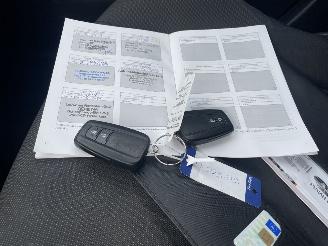 Toyota Corolla Touring Sports 1.8 Hybrid Active N.A.P NL AUTO picture 17