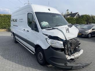 Mercedes Sprinter 319 3.0 CDI V6 L3H3 DC EURO VI-D NL AUTO N.A.P PRACHTIG!! picture 17