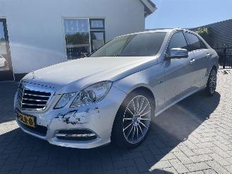 Unfallwagen Mercedes E-klasse 200 CGI Business Class Avantgarde AUTOMAAT PRACHTIG!!! 2010/6