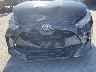 Toyota Yaris 1.5 Hybrid Dynamic N.A.P NL AUTO PRACHTIG!!! picture 18