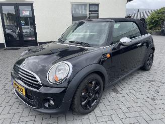 uszkodzony samochody osobowe Mini One CABRIO 1.6 One Salt 2012/4
