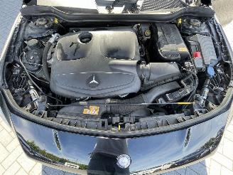 Mercedes Cla-klasse CLA-klasse 180 BlueEFF. Edition N.A.P NL AUTO picture 19