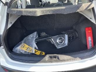 Nissan Qashqai 1.6 Visia MOOIE AUTO picture 17