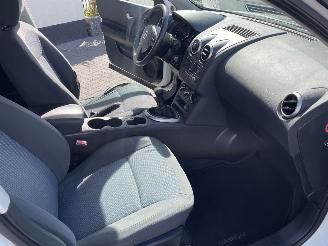 Nissan Qashqai 1.6 Visia MOOIE AUTO picture 7