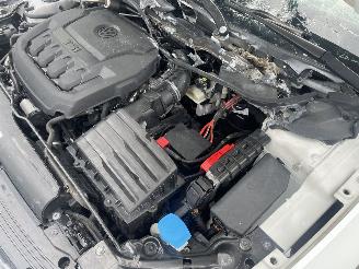 Volkswagen Polo 2.0 TSI GTI N.A.P NL AUTO PRACHTIG!!! picture 22