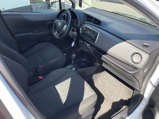 Toyota Yaris 1.5 Full Hybrid Comfort picture 8