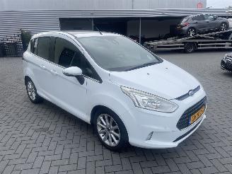 Ford B-Max 1.0 EcoBoost Titanium N.A.P NL AUTO NIEUWE DISTRIBUTIE RIEM picture 4
