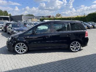 Opel Zafira 2.0 T OPC N.A.P NL AUTO  7.pers. picture 5
