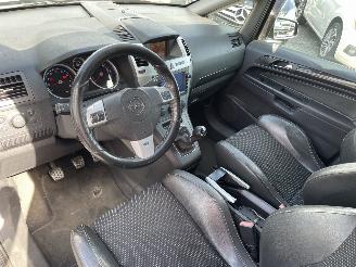 Opel Zafira 2.0 T OPC N.A.P NL AUTO  7.pers. picture 9