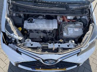 Toyota Yaris 1.5 Hybrid Aspiration PRACHTIG!!! picture 14