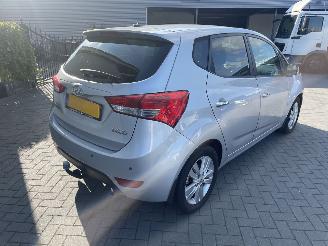 Hyundai Ix20 1.6i i-Vision AUTOMAAT N.A.P NL AUTO PRACHTIG!!! picture 3