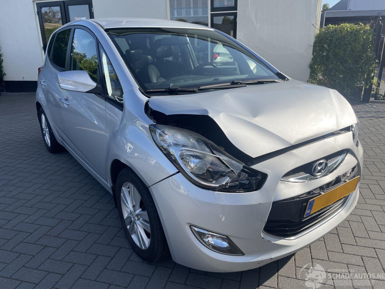 Hyundai Ix20 1.6i i-Vision AUTOMAAT N.A.P NL AUTO PRACHTIG!!!