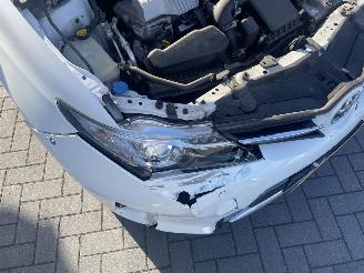 Toyota Auris Touring Sports 1.8 Hybrid Lease+ N.A.P PRACHTIG!! picture 21