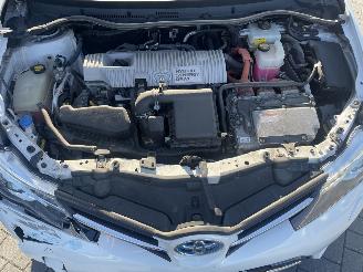 Toyota Auris Touring Sports 1.8 Hybrid Lease+ N.A.P PRACHTIG!! picture 18