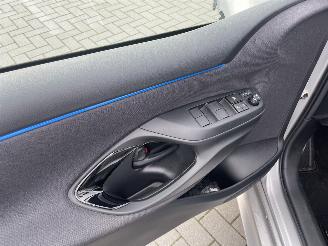 Toyota Yaris 1.5 Hybrid 130 Launch Edition N.A.P NL AUTO PRACHTIG!!! picture 14