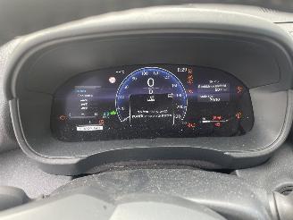 Toyota Yaris 1.5 Hybrid 130 Launch Edition N.A.P NL AUTO PRACHTIG!!! picture 12