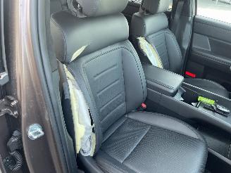 Hyundai Santa Fe 1.6 T-GDI PHEV Black Line 4WD 7p N.A.P NL AUTO picture 12