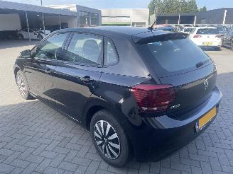 Volkswagen Polo 1.0 MPI Comfortline N.A.P NL AUTO picture 3