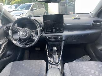 Toyota Yaris 1.5 Hybrid 115 First Edition N.A.P NL AUTO picture 19