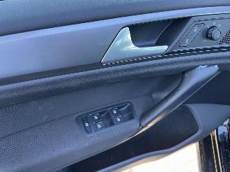 Volkswagen Golf Sportsvan 1.2 TSI Business Edition AUTOMAAT ORGINEEL KM PRACHTIG!!! picture 14