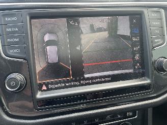 Volkswagen Tiguan 2.0TDI R-LINE (GRIJS KENT.) picture 12