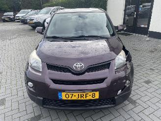 Toyota Urban Cruiser 1.3 VVT-i Dynamic N.A.P NL AUTO picture 6