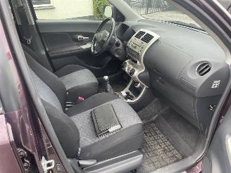 Toyota Urban Cruiser 1.3 VVT-i Dynamic N.A.P NL AUTO picture 7