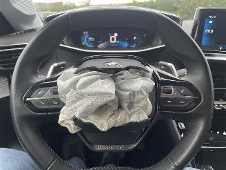 Peugeot 208 1.2 PureTech Allure AUTOMAAT N.A.P PRACHTIG!! picture 10