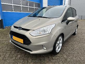 Ford B-Max 1.0 ECOBOOST  TITANIUM picture 2