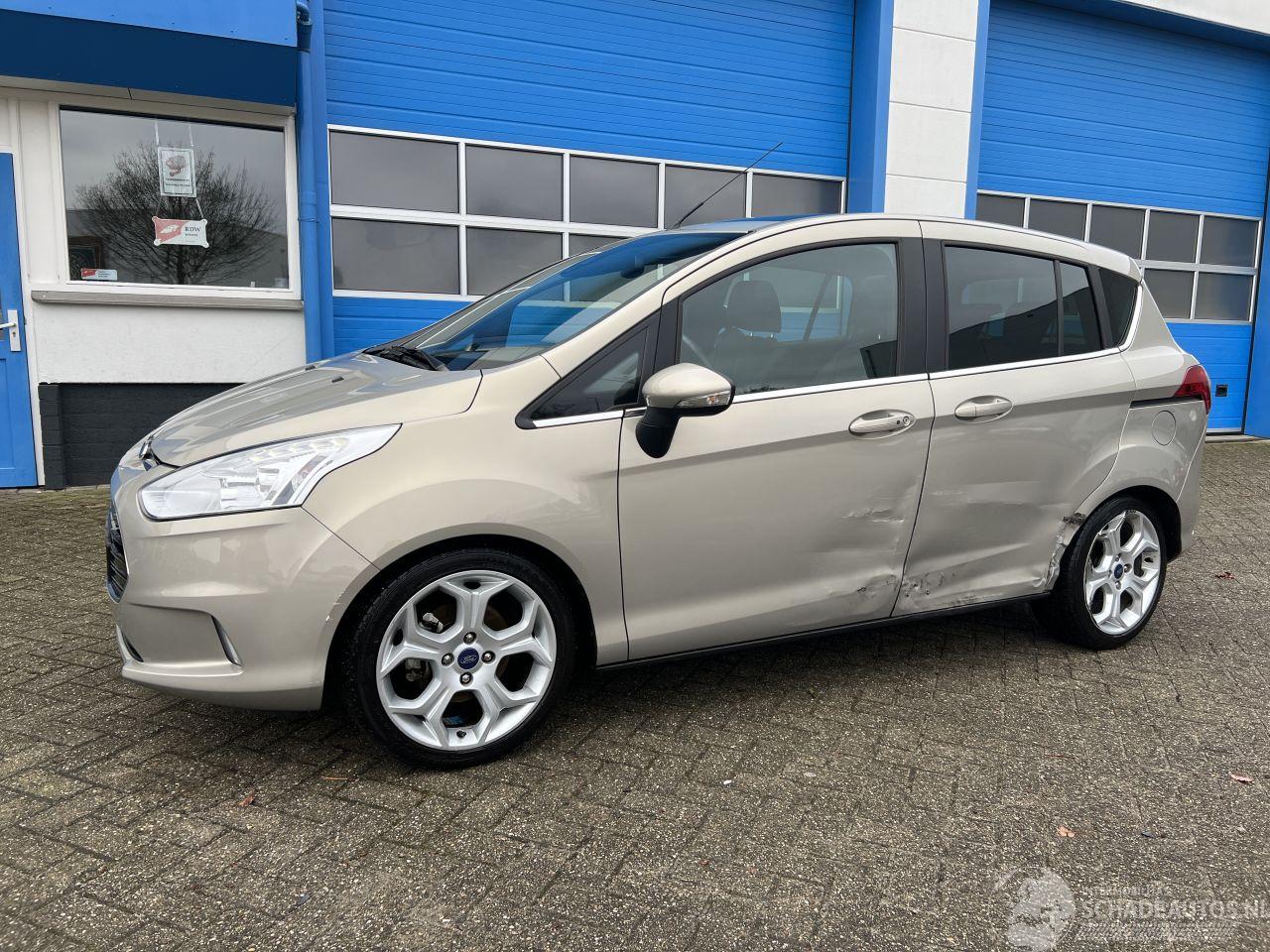 Ford B-Max 1.0 ECOBOOST  TITANIUM