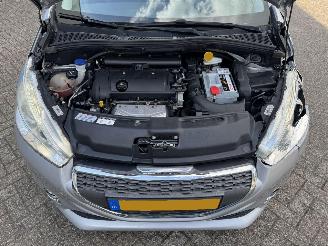 Peugeot 208 1.6 VTI  ALLURE picture 13