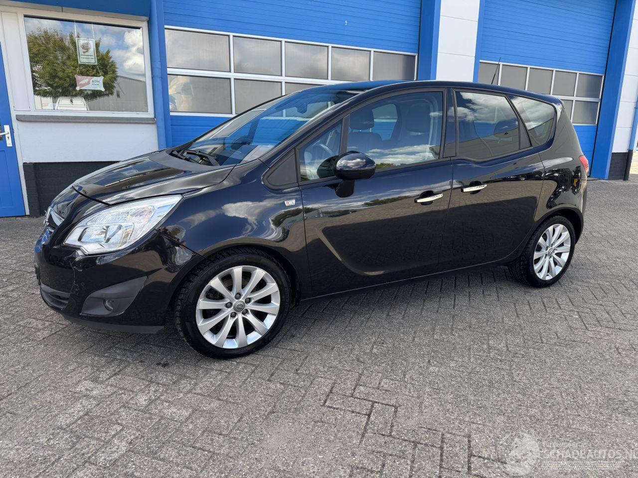 Opel Meriva 1.4 TURBO COSMO