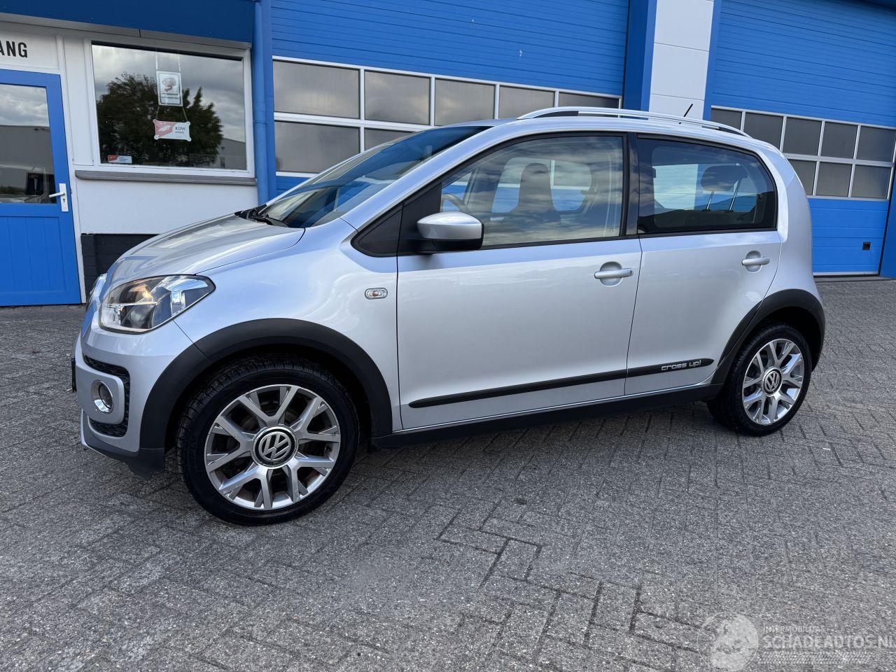 Volkswagen Up! 1.0 CROSS UP!