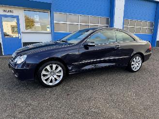 Schadeauto Mercedes CLK 350  AUTOMAAT  ELEGANCE 2007/2