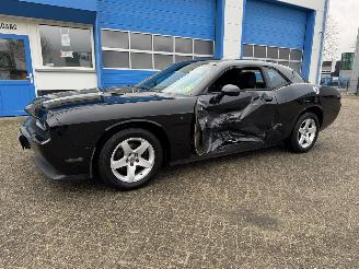 damaged passenger cars Dodge Challenger 3.6 V6  AUTOMAAT 2012/9