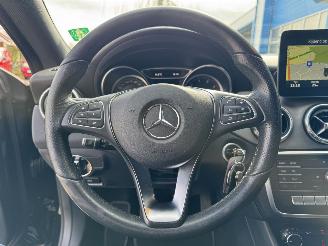 Mercedes Cla-klasse 180 AMBITION  SHOOTING BRAKE picture 24