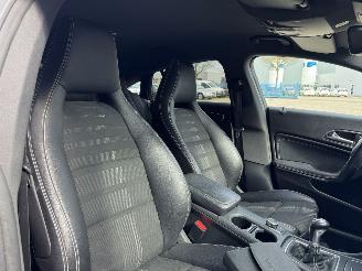 Mercedes Cla-klasse 180 AMBITION  SHOOTING BRAKE picture 17