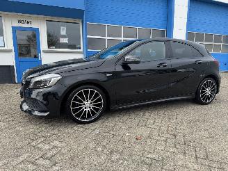 krockskadad bil auto Mercedes A-klasse A180  AMG  EDITION 2017/7