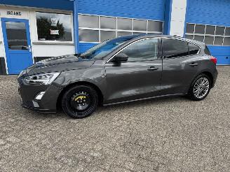 krockskadad bil auto Ford Focus 1.0 ECOBOOST  TITANIUM  BUSINESS 2018/11