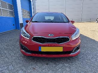 Kia Ceed 1.0 T-GDI  NAVIGATOR picture 3
