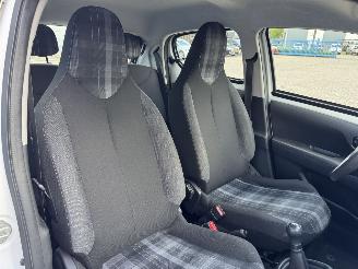 Peugeot 108 1.0 e-VTI  ACTIVE picture 15