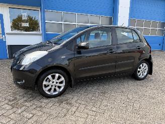 Coche accidentado Toyota Yaris 1.3 VVTi  EXECUTIVE 2008/10