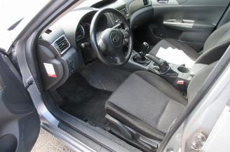 Subaru Impreza 2.0R Luxury AWD picture 14