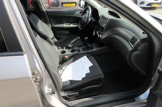 Subaru Impreza 2.0R Luxury AWD picture 9