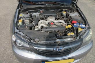 Subaru Impreza 2.0R Luxury AWD picture 11