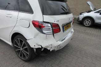 Mercedes B-klasse 180 AMBITION picture 6